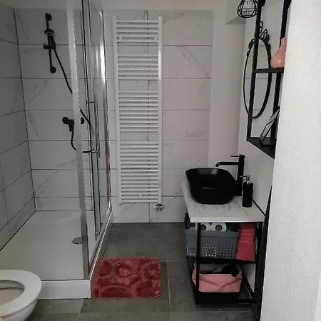 Apartma Pr Urarj *